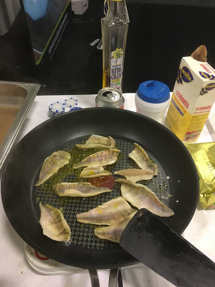 30776928_2155862794454501_1070525553_n